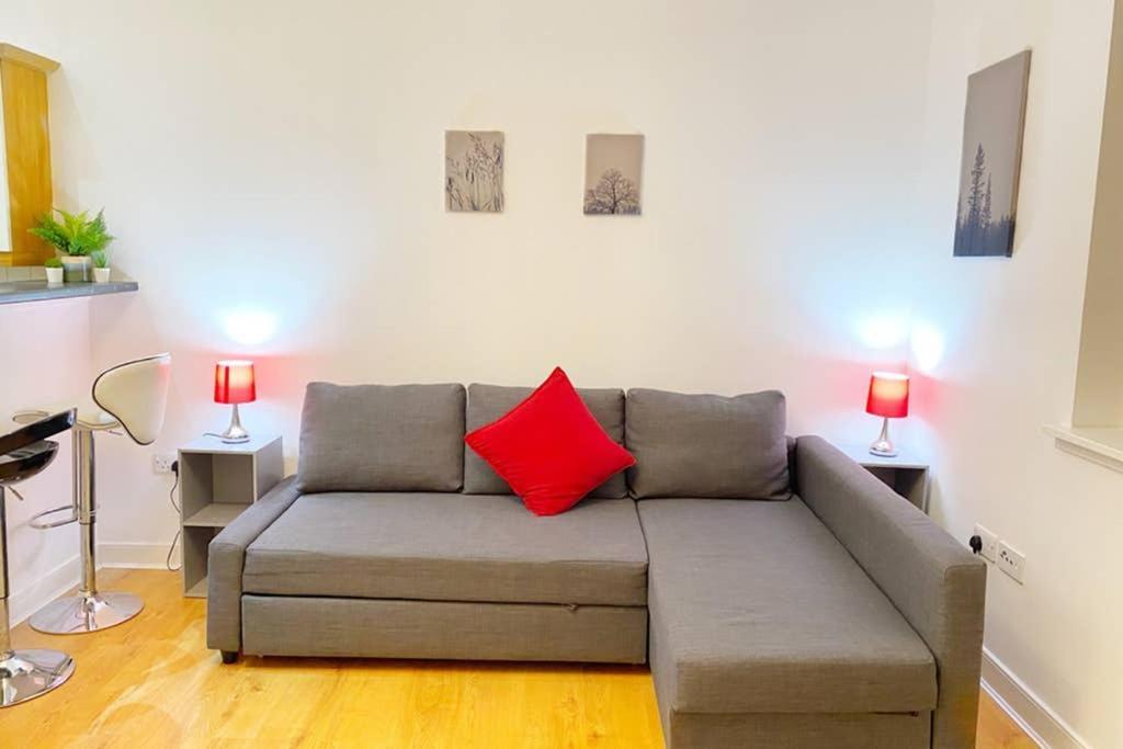 Apartamento Cozy Nights - Ibrox Street Glasgow Exterior foto
