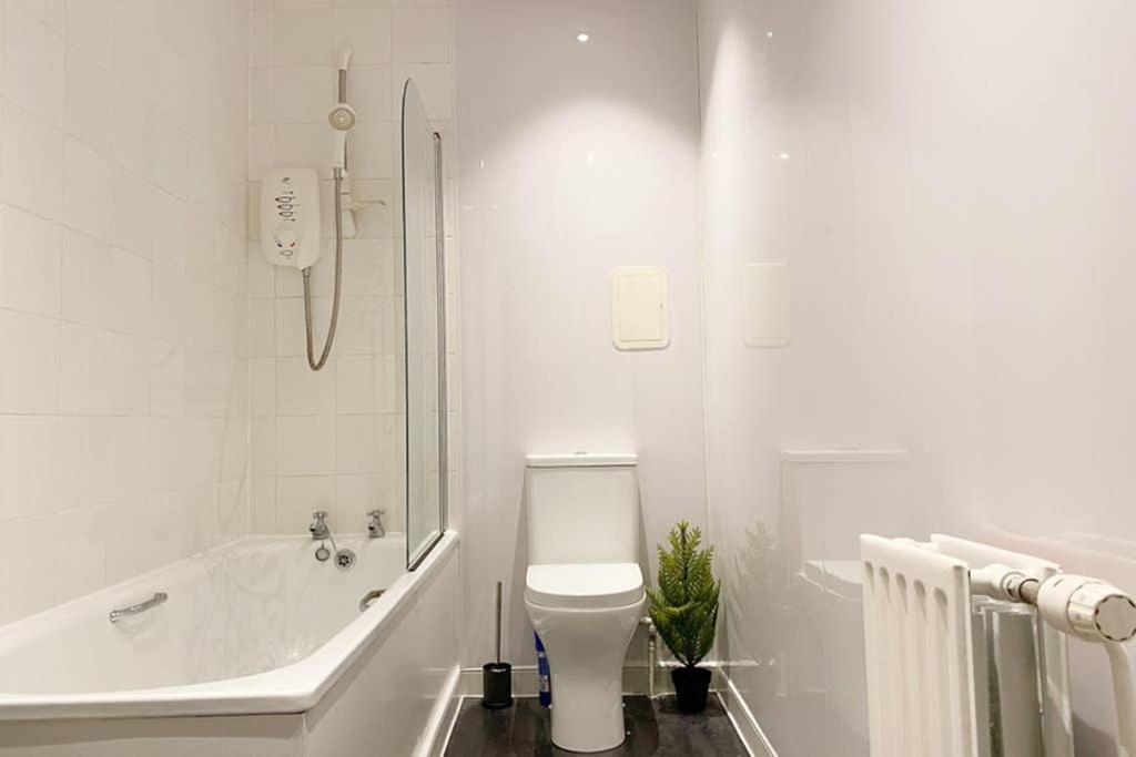 Apartamento Cozy Nights - Ibrox Street Glasgow Exterior foto